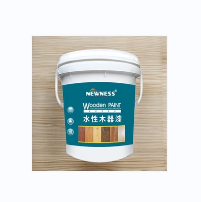 Rubrique liquide NEWS L'uréthane est un produit chimique pour les meubles en bois.